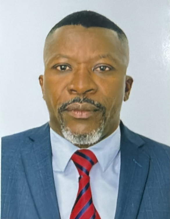 Dr. Eduardo kedissobua